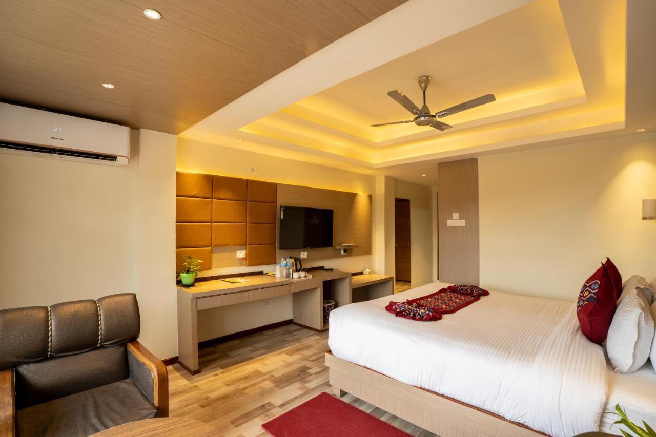 Avocado Orchid Resort Hetauda Zewnętrze zdjęcie